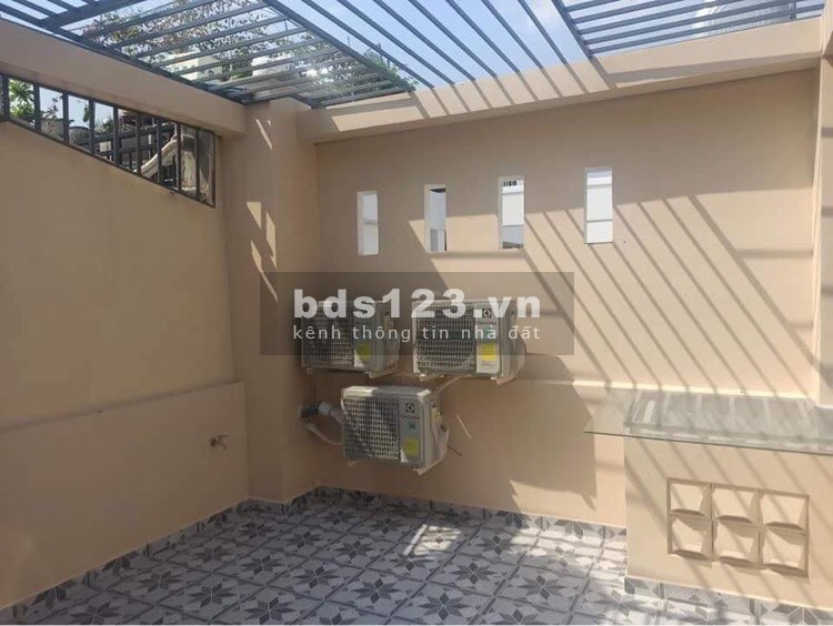 Nhà Bán Lê Văn Sỹ Phú Nhuận, 60m2, Thu Nhập Gần 30tr/Tháng, Giá Quá Rẻ