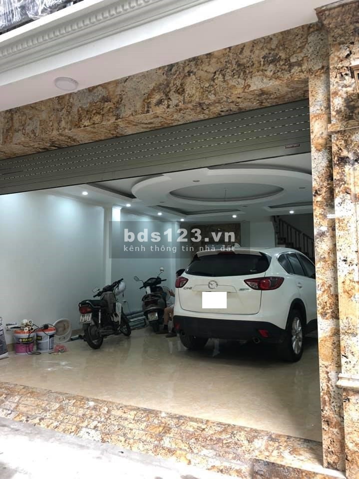 Bán nhà phố Cầu Giấy, ô tô, kinh doanh, 65m2, 6 tầng, MT 5,8m, thang máy, 13.5 tỷ