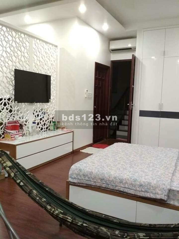 PHÂN LÔ, Hẻm 6m, Lạc Long Quân Tân Bình (4x20) 5 tầng, Giá 13 tỷ