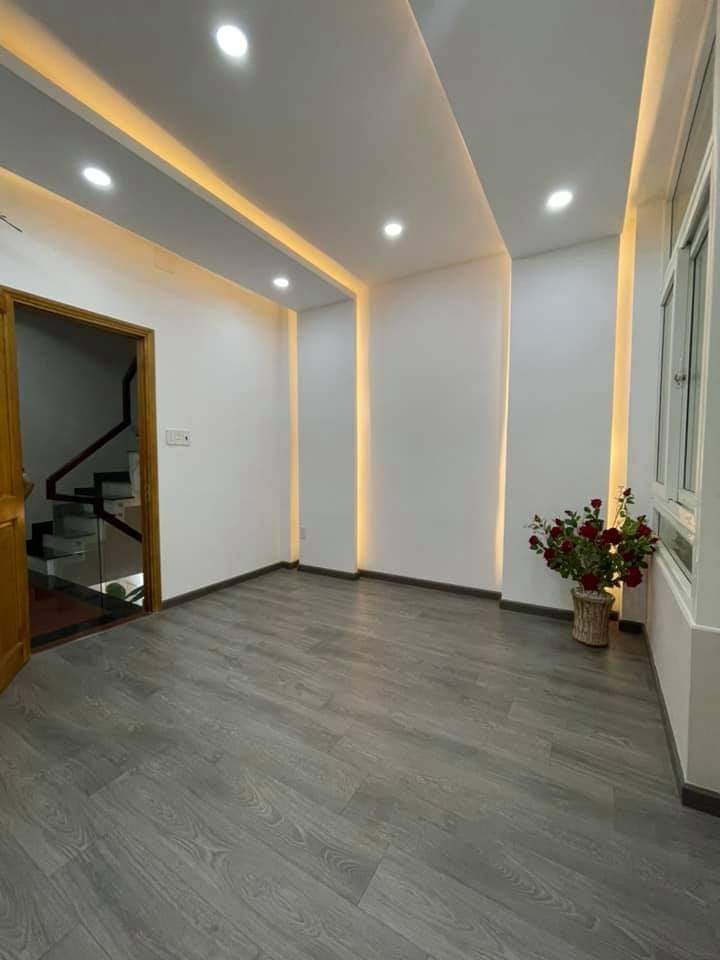 Căn góc hai mặt tiền KD Lê Cảnh Tuân dt 8 x 8m giá mới còn 5 tỷ 800