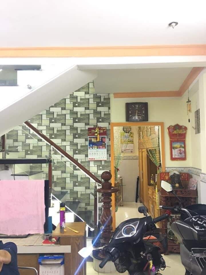 Bán nhà 40m2, 2 tầng giá chỉ 3,5 tỷ đường Hậu Giang