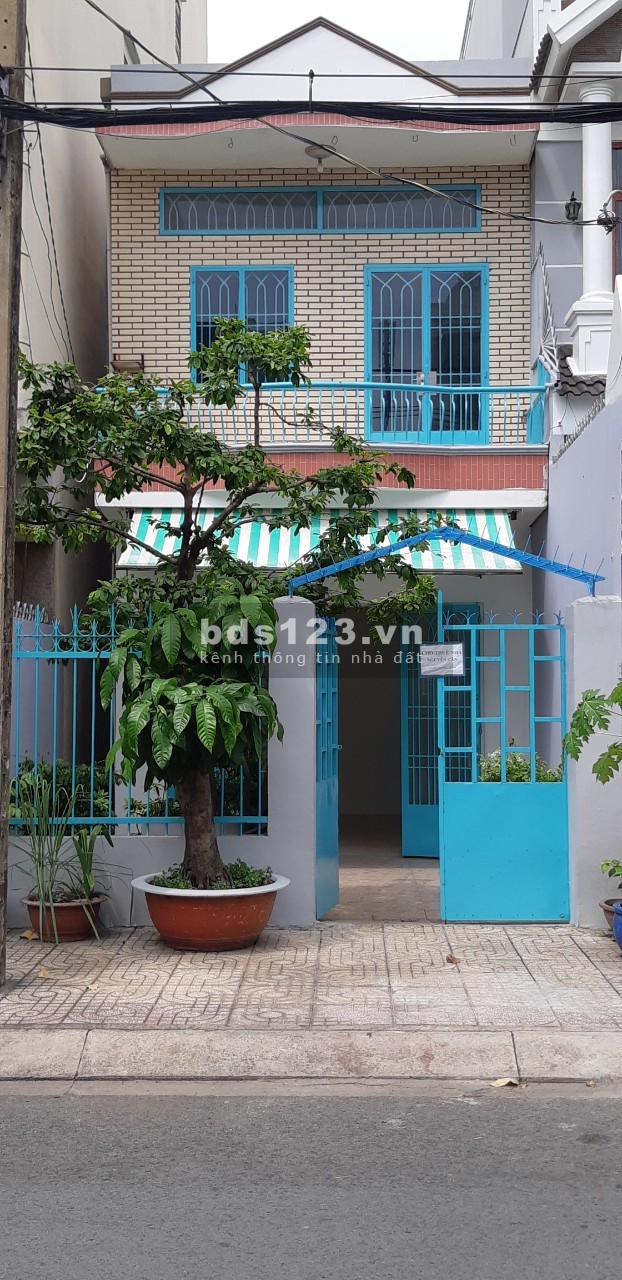 Nhà cho thuê nguyên căn (57 Hiền Vương, Q. Tân Phú)