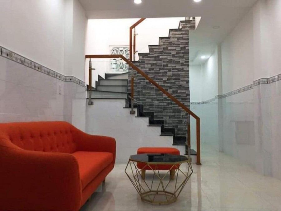 Bán nhà hẻm rộng Lạc Long Quân, Q.Tân Bình, 40m2 chỉ 3 tỷ 5