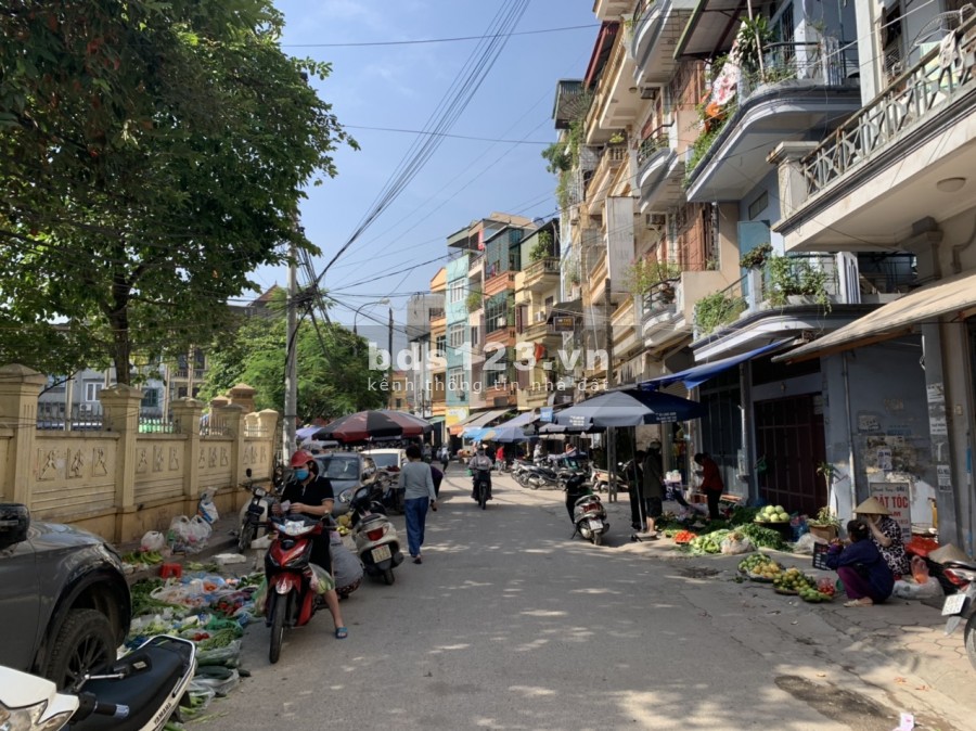Bán nhà phố Nguyễn An Ninh, ôtô vào nhà 50m2 x 5T, giá nhỉnh 6 tỷ.
