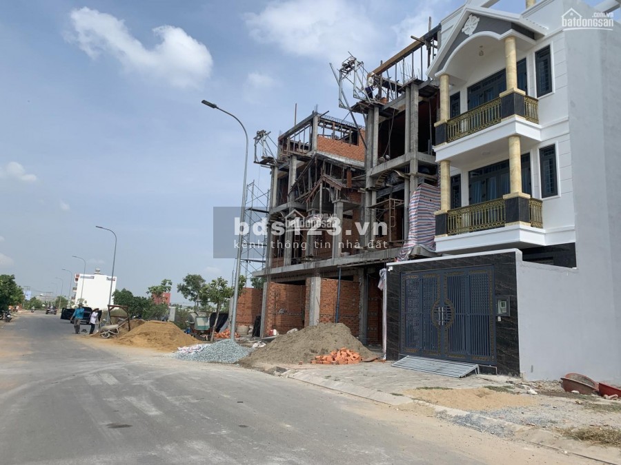 Cần Tiền Bán Gấp Đất 90m2 đối diện BV Chợ Rẫy 2