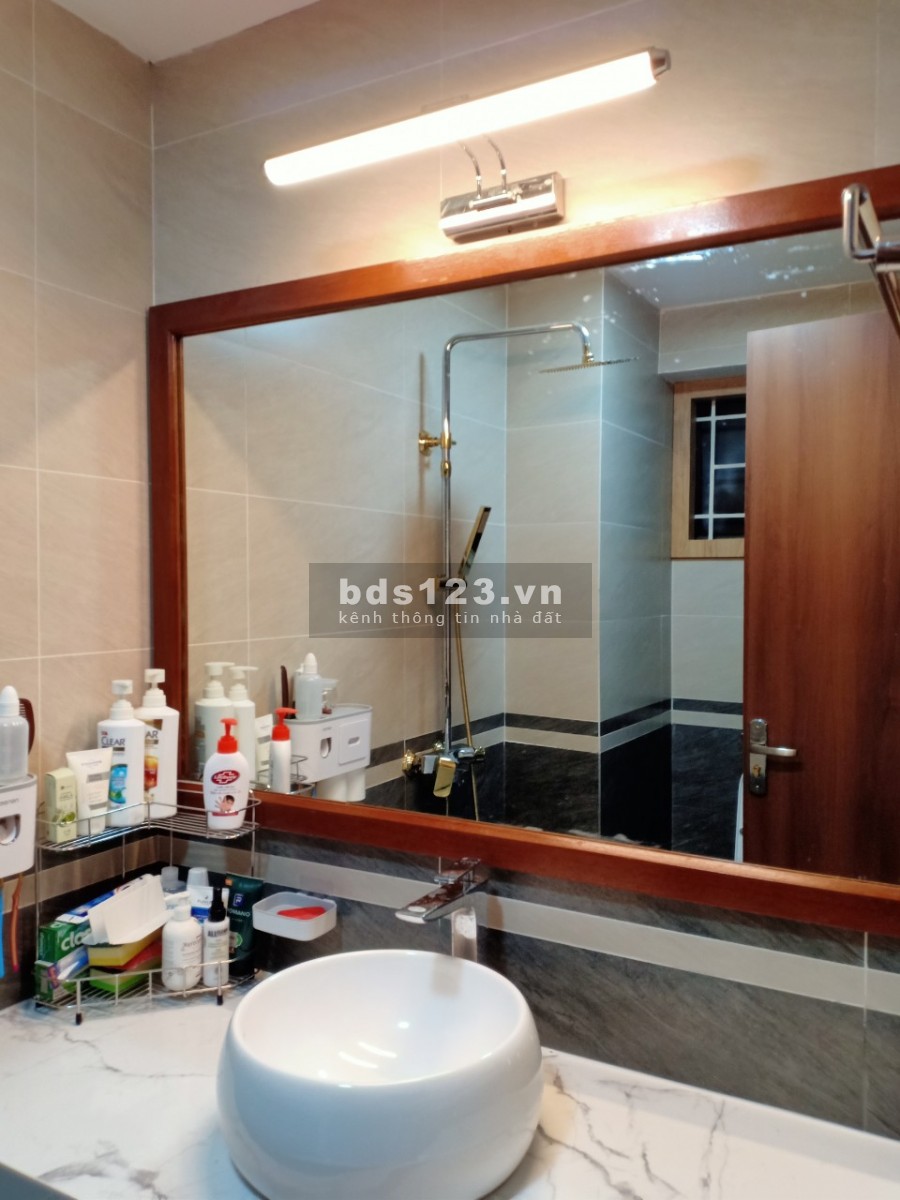 Đẹp long lanh! Bán căn hộ 87m2 chung cư CT3B KĐT Văn Quán, nội thất châu Âu