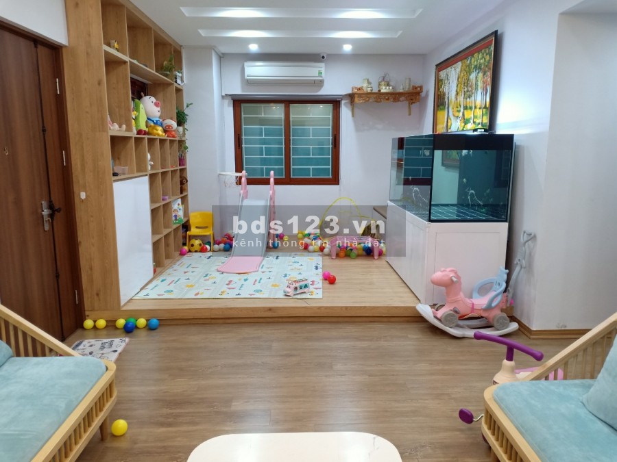 Đẹp long lanh! Bán căn hộ 87m2 chung cư CT3B KĐT Văn Quán, nội thất châu Âu