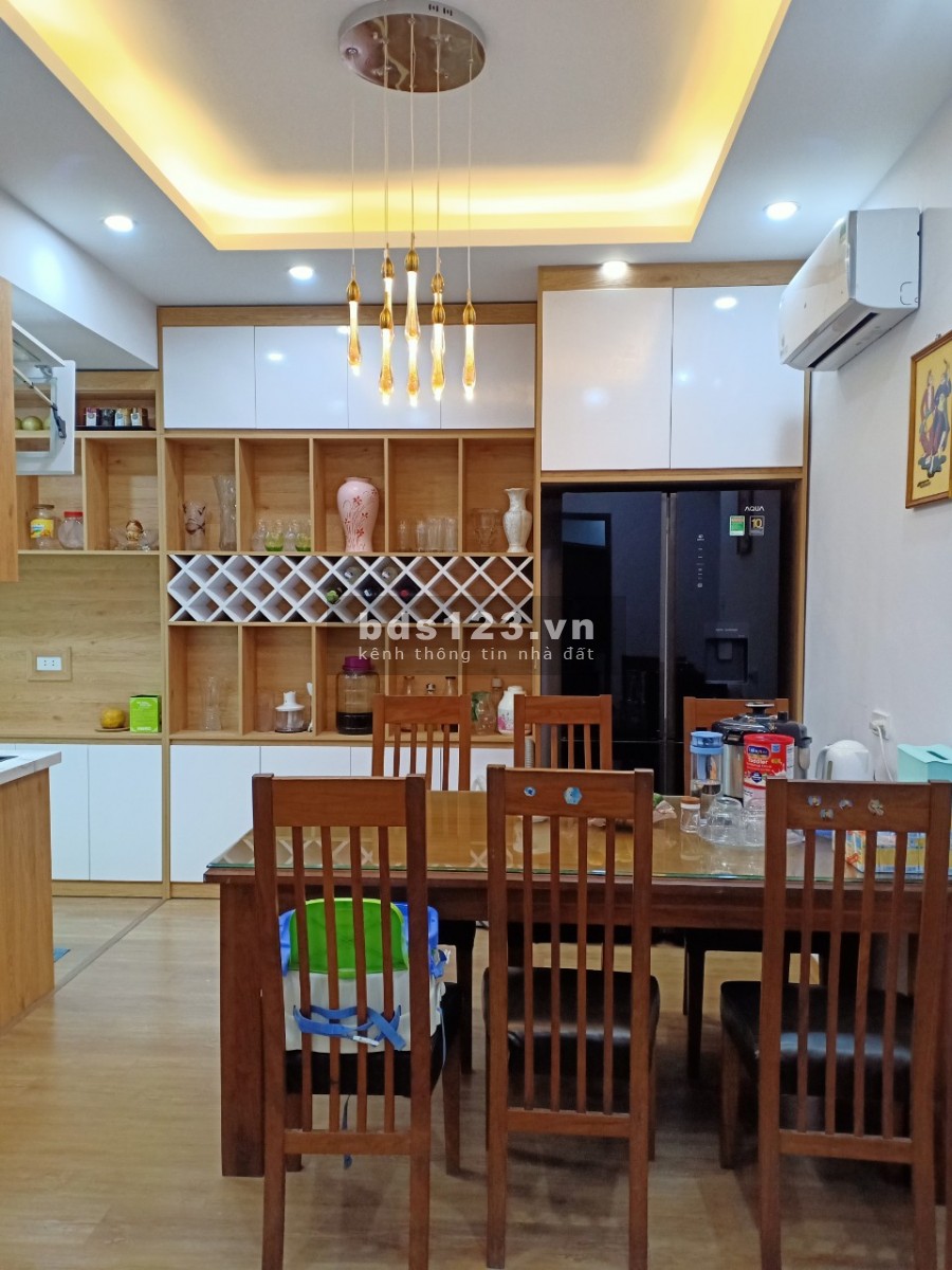 Đẹp long lanh! Bán căn hộ 87m2 chung cư CT3B KĐT Văn Quán, nội thất châu Âu