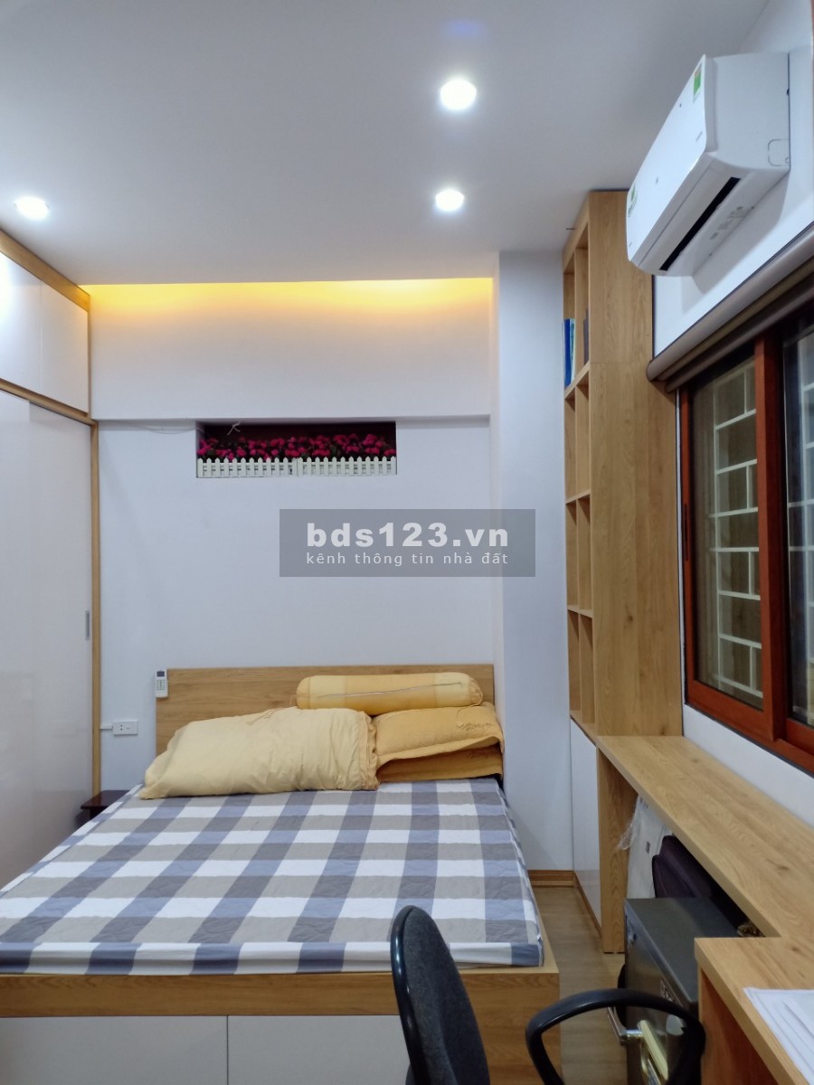 Đẹp long lanh! Bán căn hộ 87m2 chung cư CT3B KĐT Văn Quán, nội thất châu Âu