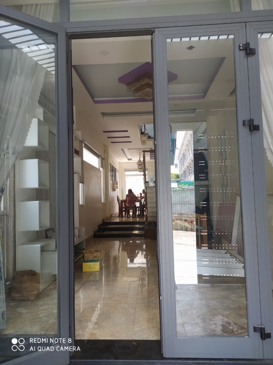 Mặt tiền Đô Đốc Lộc 4 x 25m giảm lần ba, còn 10 tỷ 300