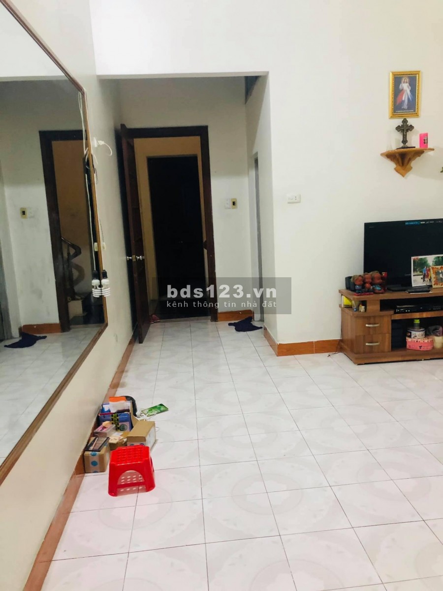 Bán nhà Định Công, Hoàng Mai ngõ ô tô tránh 62mx4T, Mt 4.3m, nhỉnh 4 tỷ