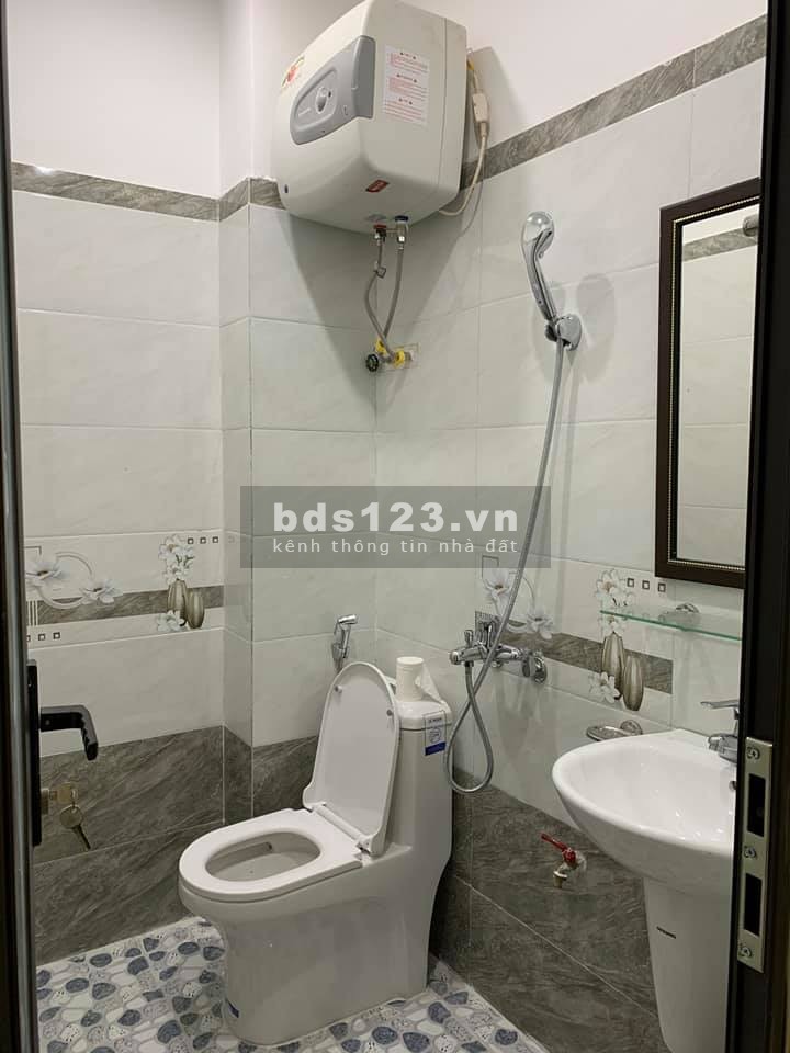 Bán nhà mặt ngõ Bùi Xương Trạch 30mx5T kinh doanh 2 oto tránh Thanh Xuân 0969040000.