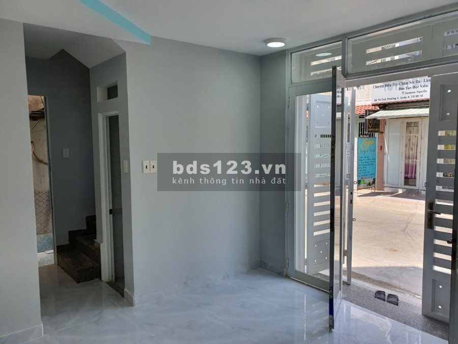 Nhà 650 triệu Nhà 4x10m2 , Đinh Đức Thiện, Bình Chánh, TpHCM