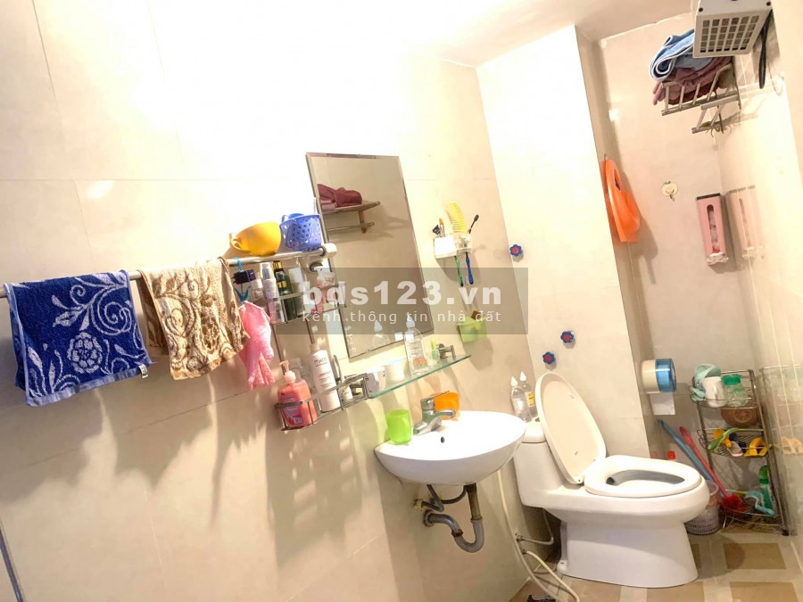 Bán gấp nhà phố Khương Trung diện tích 100m2 giá nhỉnh 6 tỷ để giải quyết vấn đề tài chính