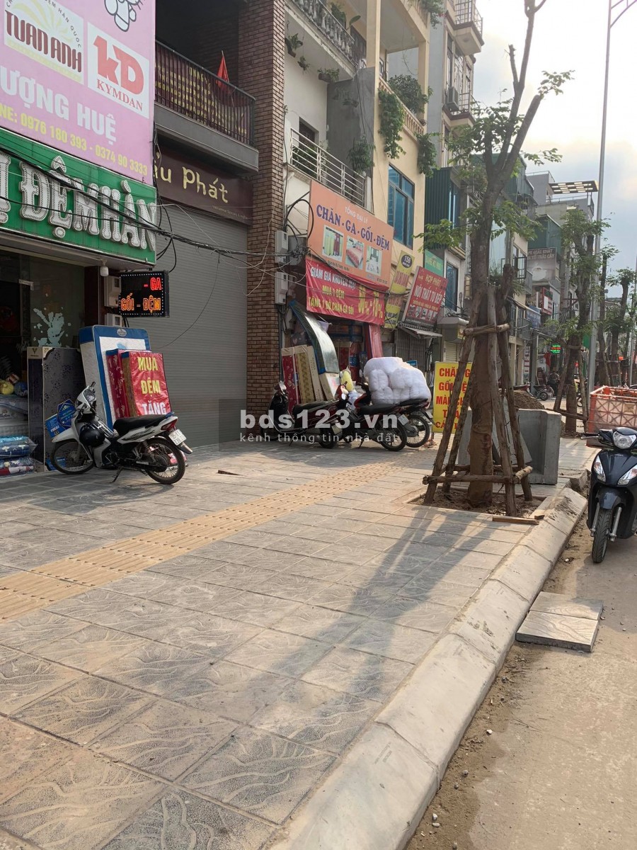 Bán nhà mặt phố Minh Khai, 63m x 5 Tầng x MT 3.3m giá 17 tỷ