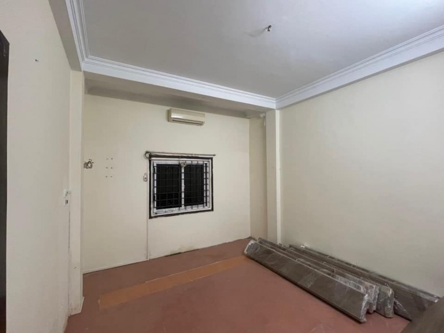 MẶT PHỐ QUẬN HAI BÀ TRƯNG KINH DOANH SẦM UẤT DT 34M2 X 5 TẦNG MỚI ĐẸP
