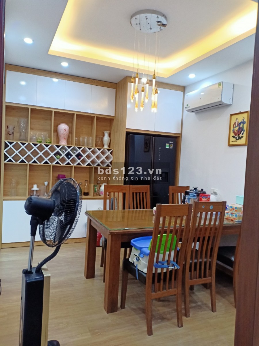 Đẹp long lanh! Bán căn hộ 87m2 chung cư CT3B KĐT Văn Quán, nội thất châu Âu