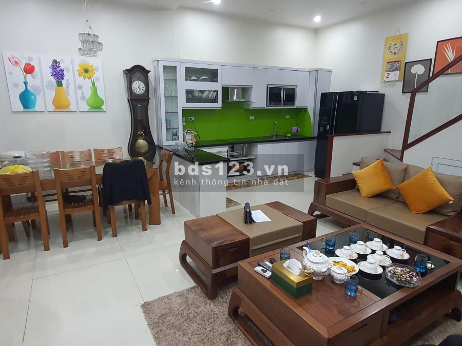 Võ Thị Sáu nhà đẹp ngõ thông 60m 5tang mt 3.8