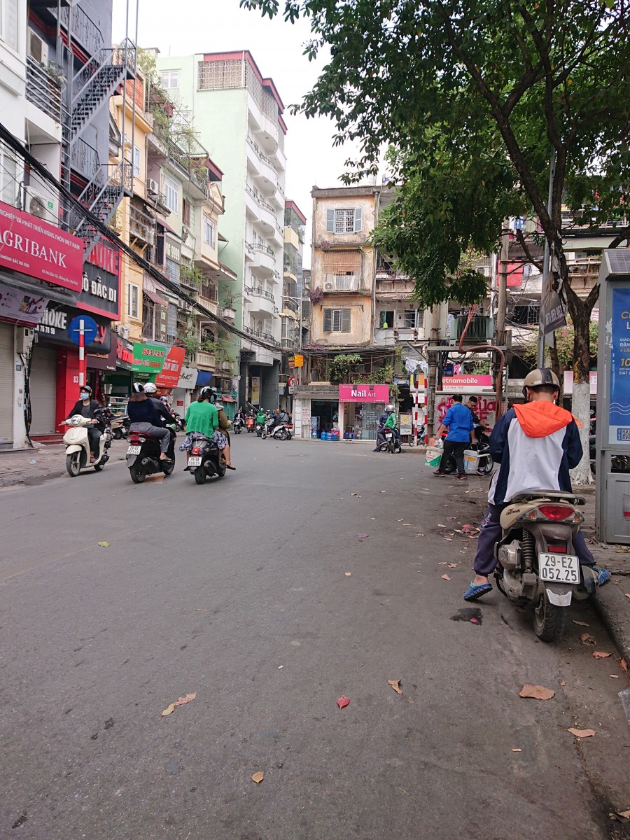 BÁN NHÀ MẶT PHỐ HỒ ĐẮC DI, VIEW HỒ, 92 M2, MT 6 M, Ở SƯỚNG, 0962-458-616, LÔ GÓC MẶT TIỀN RỘNG KINH DOANH đỉnh