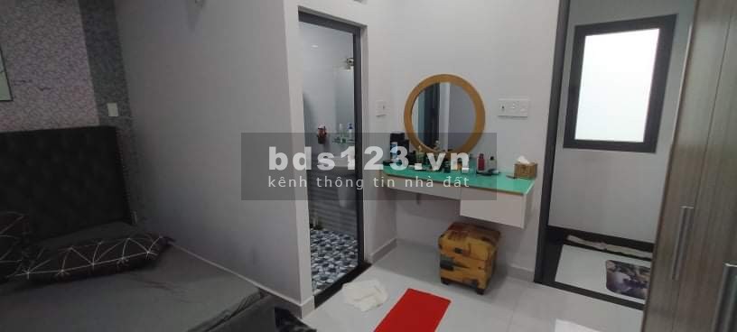 Bán nhà mặt tiền đường Phú Thọ Hòa, ngang 8m, con đường tơ lụa, 148m2, giá 28 tỷ