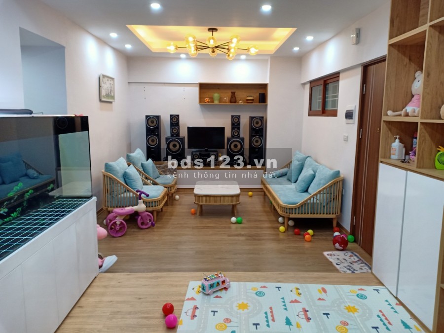 Đẹp long lanh! Bán căn hộ 87m2 chung cư CT3B KĐT Văn Quán, nội thất châu Âu