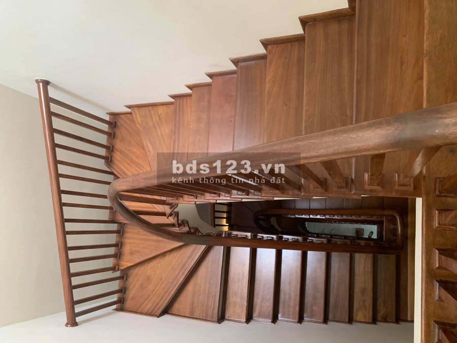 CHỈ 2.45 TỶ BÁN NHÀ HỒNG MAI 38M2*2 TẦNG, NỞ HẬU, Ô TÔ GẦN