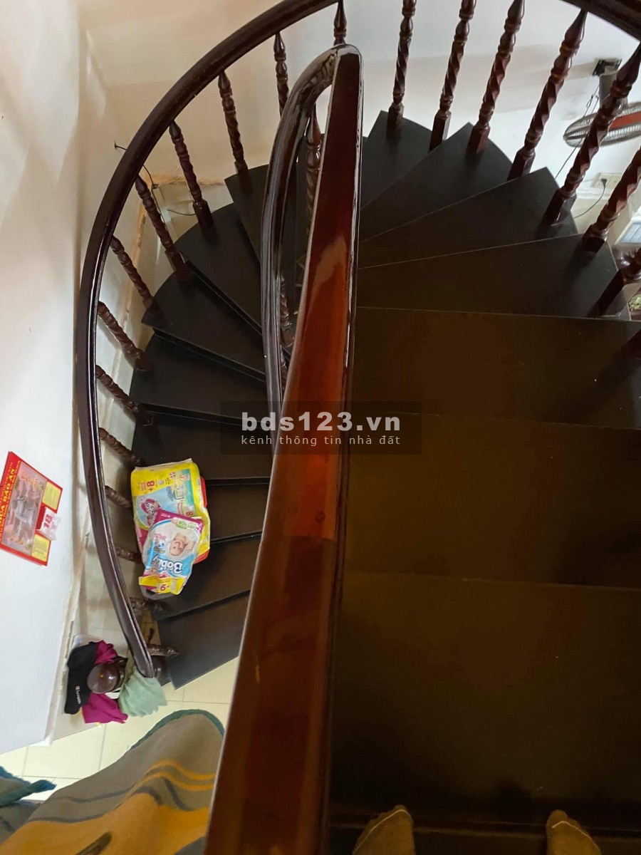 Bán nhà đường Nguyễn Văn Săng, TSN Tân Phú 77m2 giá 7.2 tỷ