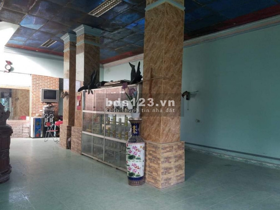 BÁN NHÀ NGHỈ NGÃ TƯ SU PHÌ, TÂN QUANG, HÀ GIANG 5 TẦNG, 15 PHÒNG