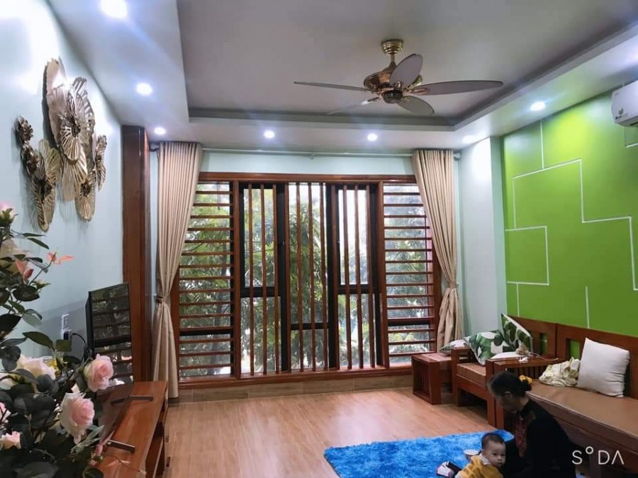 Bán nhà măt phố Hoàng Văn Thụ Hà Đông 45m * 5 tầng, kinh doanh sầm uất 11 tỷ 8