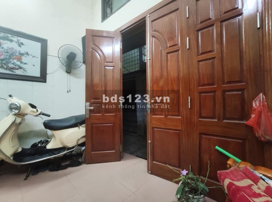 NHÀ MẶT NGÕ MẶT TIỀN RỘNG KINH DOANH TỐT