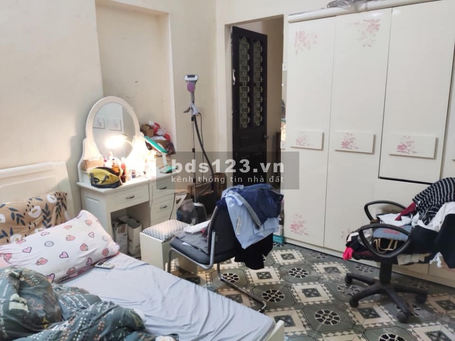 NHÀ MẶT NGÕ MẶT TIỀN RỘNG KINH DOANH TỐT