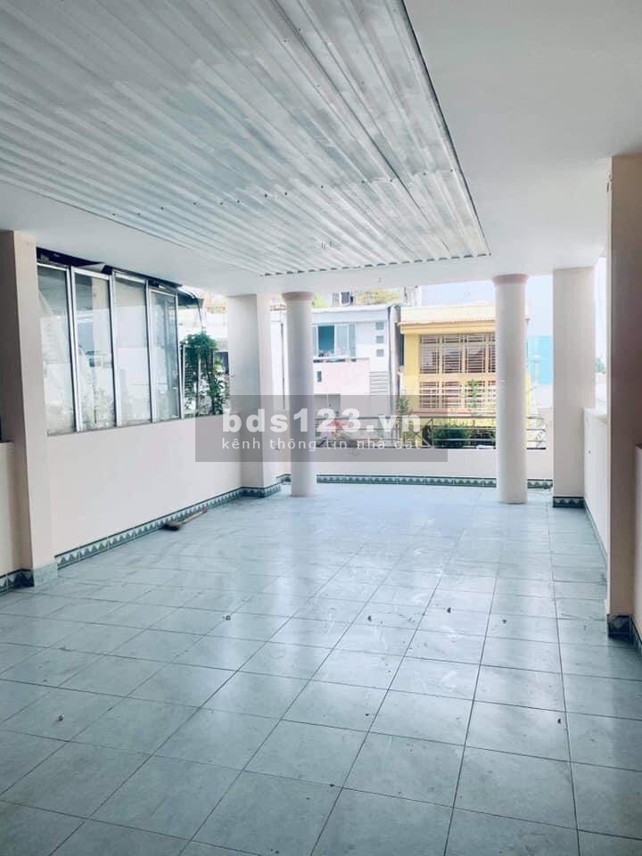Gấp bán Nhà Đất phía Đông Thành phố dt(25 x 45)m2 giá 39 tỷ