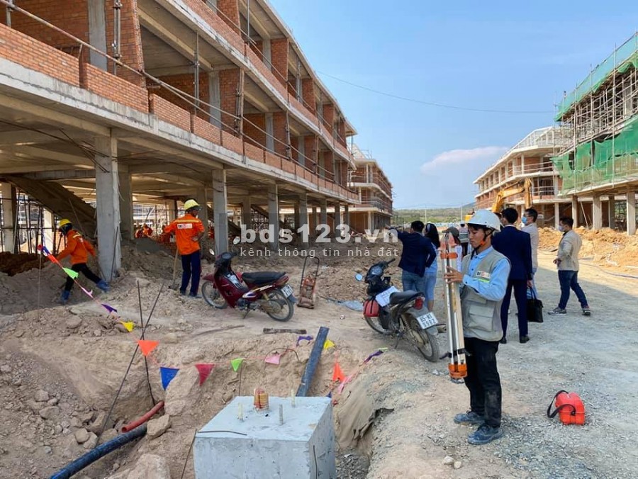 Nhà phố biển 2 mặt tiền duy nhất tại Bình Thuận, khai thác cho thuê ngay, hoàn vốn chỉ sau 7 năm