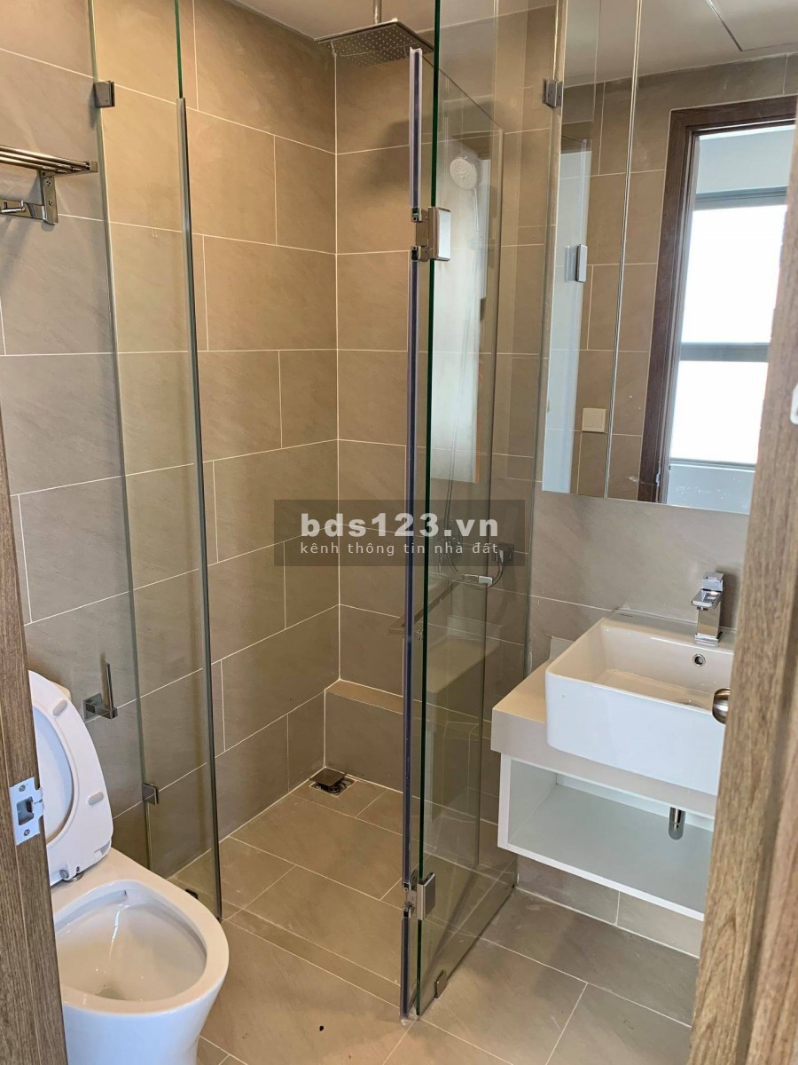 Chính chủ cần sang nhượng bằng vốn căn hộ diện tích 62m2, chung cư River Panorama lh 0374224430