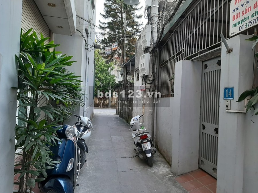 Cho thuê nhà 4 tầng Hà Nội giá 8 triệu Phố Phú Thượng, Tây Hồ, Hà Nội