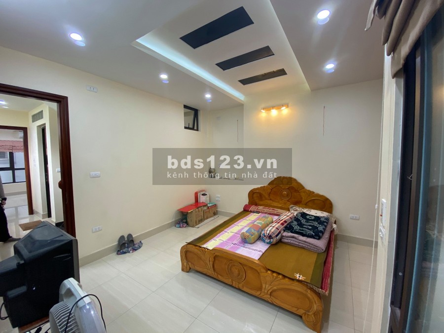 Nóng bỏng tay giữa mùa hè rực lửa 55m2*4T Bạch Mai chỉ 2.4 tỷ