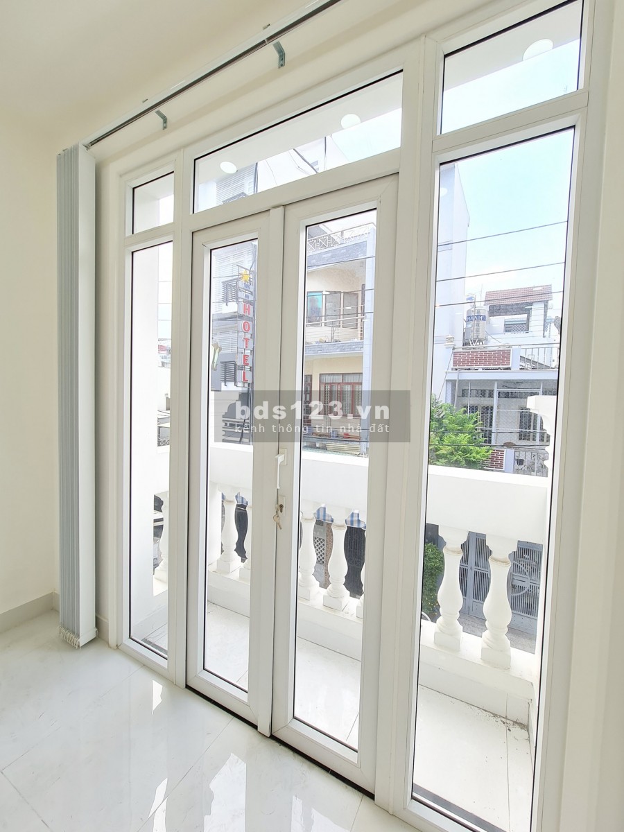 Nhà nở hâu, HXH, nội thất vip Lê Văn Thọ, P9, Gò Vấp