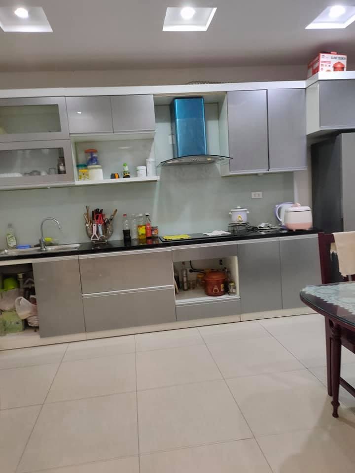 Bán Nhà Giáp Nhất 73m2, Gần Ô Tô, Nhà Siêu Đẹp, Ngõ 3m, Mặt Tiền Rộng, Tiện Ích Đỉnh 5.9Tỷ