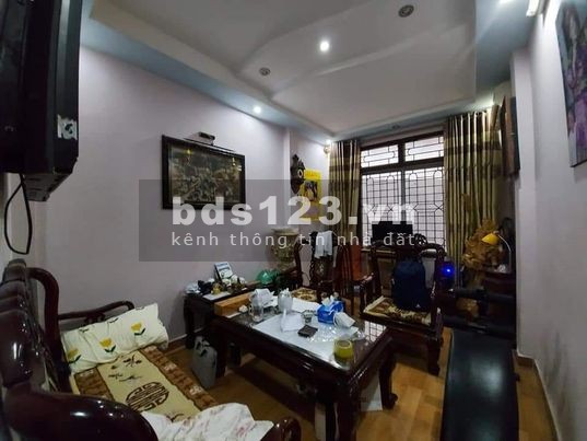 Bán nhà Hoàng Mai 39m, 5 tầng , 3,5 tỷ