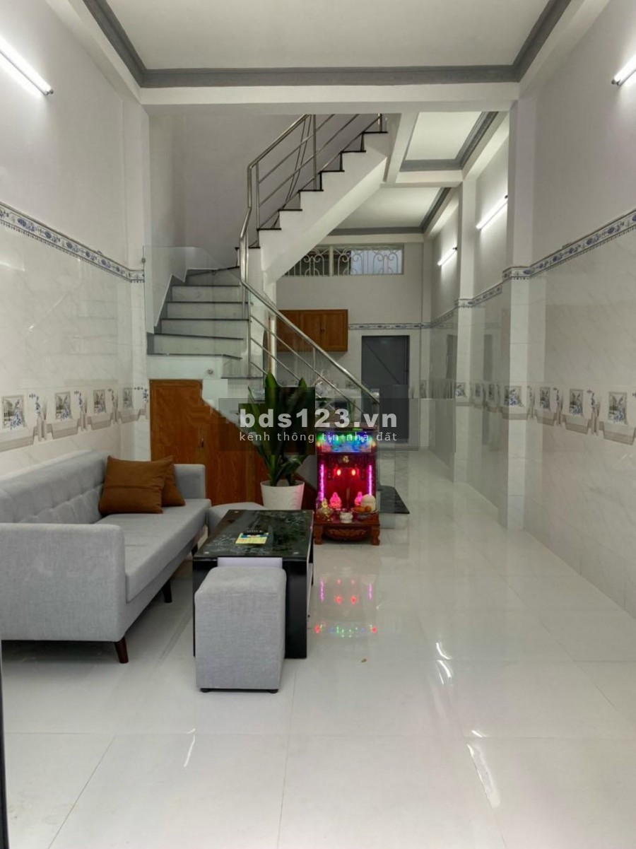 Bán nhà 2tầng 3.5x11, hẻm xe hơi, Hàn Hải Nguyên Q11 giá 6ti2