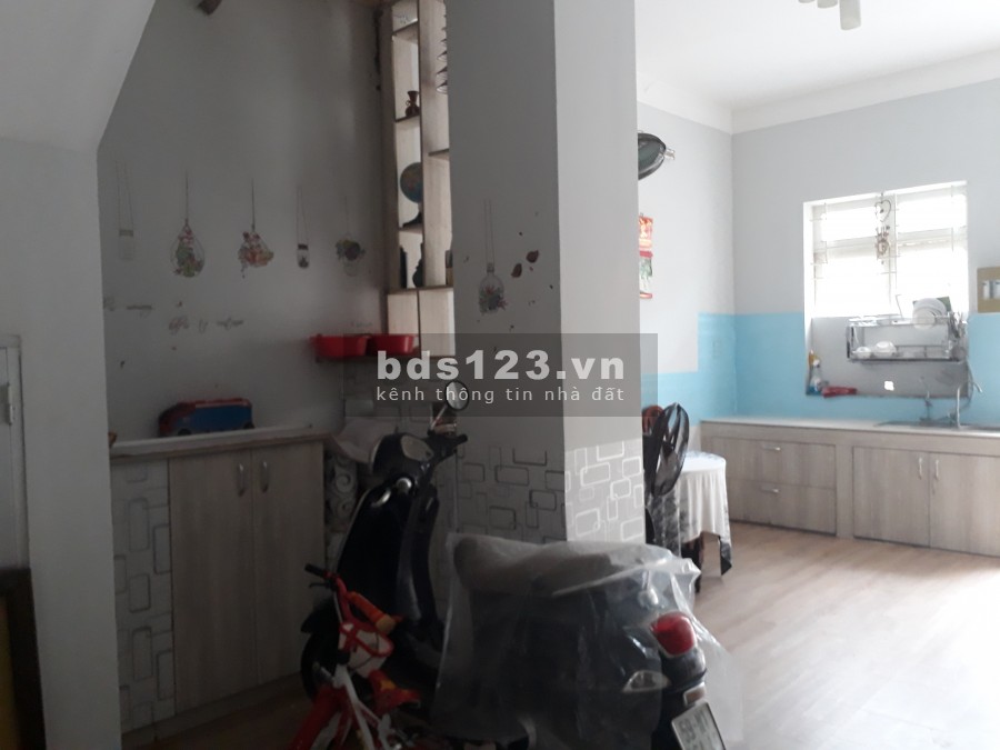 Mặt tiền Phạm Văn Đồng cần bán gấp