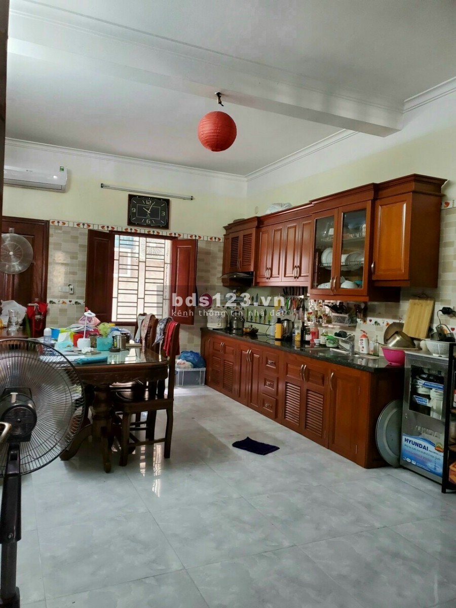 Bán nhà đường Trường Chinh, ph. Thanh Bình, HD 5 tầng, 70m2 mt 4m, đường 16m, chỉ 3.8 tỷ