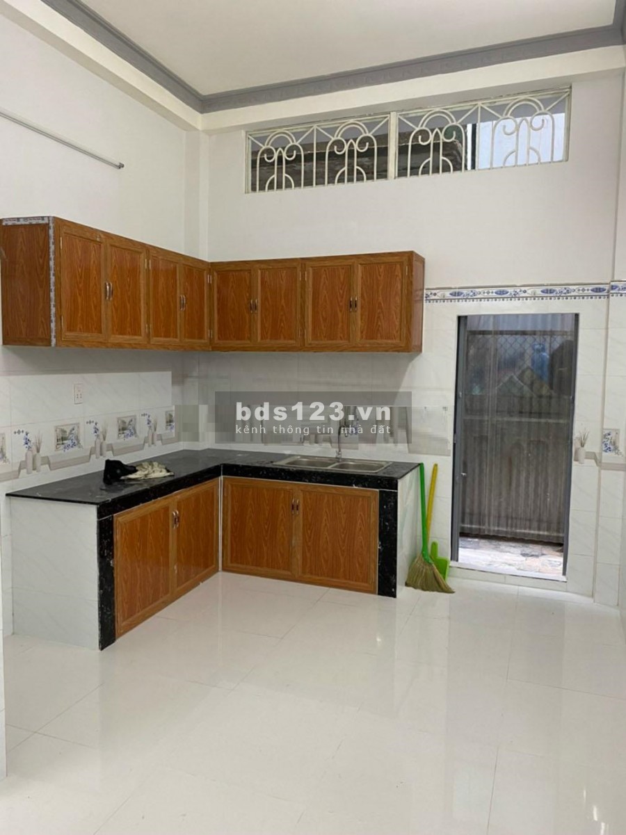 Bán nhà 2tầng 3.5x11, hẻm xe hơi, Hàn Hải Nguyên Q11 giá 6ti2
