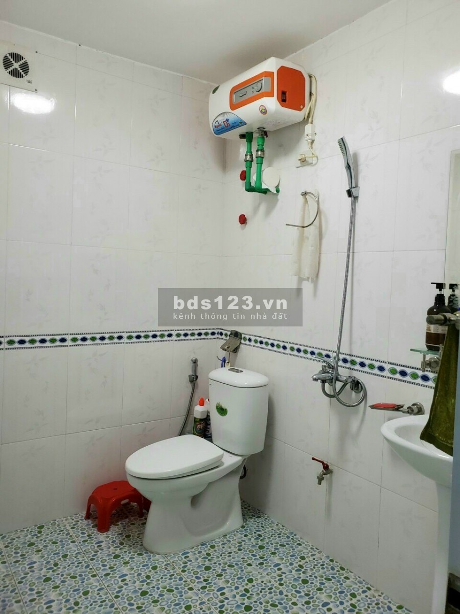 Bán nhà đường Trường Chinh, ph. Thanh Bình, HD 5 tầng, 70m2 mt 4m, đường 16m, chỉ 3.8 tỷ