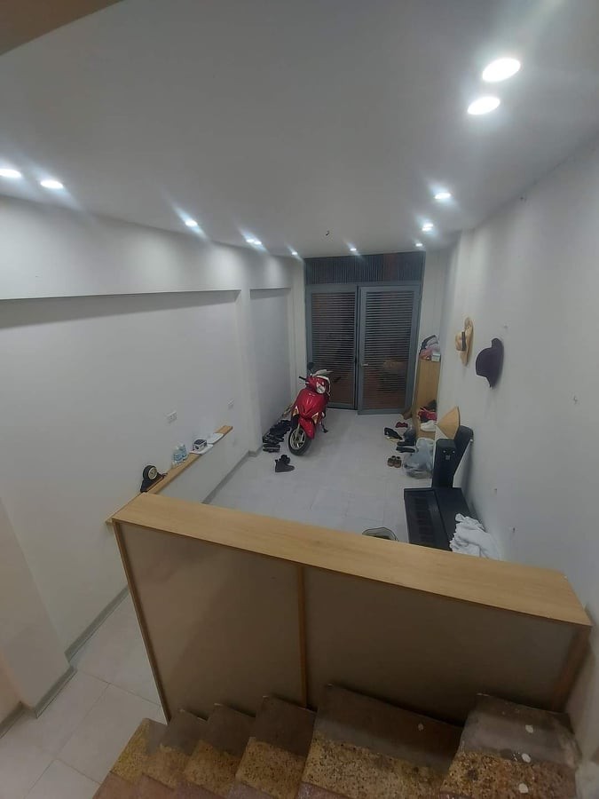 Cần bán nhà 35m, 4T, MT 3m, giá chỉ 3.4 tỷ, Trích Sài,Tây Hồ, Hà Nội.