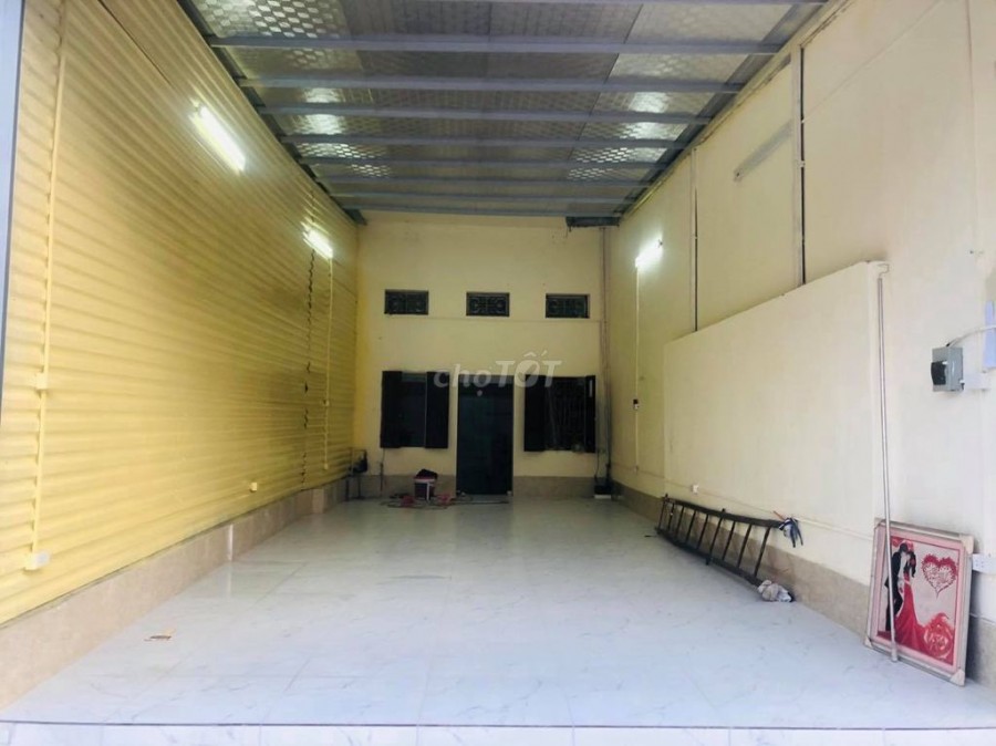 Cần cho thuê nhà 2 tầng mặt phố Minh Khai, Phường Minh Khai, Quận Hai Bà Trưng, Hà Nội