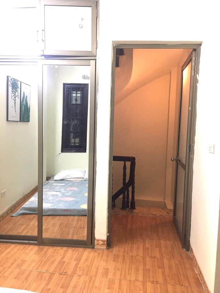 Bán nhà An Dương, Tây Hồ, nhà đẹp ở ngay tặng toàn bộ nội thất, 6 tầng x 3 ngủ, nhỉnh 2 tỷ