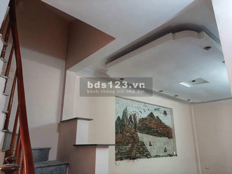 Cho thuê nhà 5 tầng x 35 m2 ngõ 172 Đại Từ, Hoàng Mai