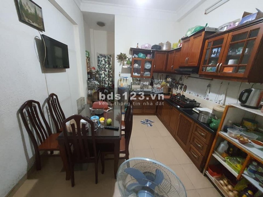 Bán Nhà đường Đinh Công Tráng 60m2 XH Đỗ Cửa Giá Quá Rẻ