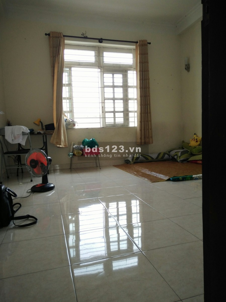 Tìm nhóm bạn nữ ở ghép nhà nguyên căn gần Đại học Luật